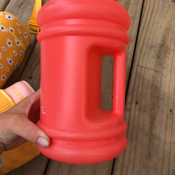 HydroJug Pro Jug Water Bottle 2.2L with Two Sleeves and Strap - Picture 3 of 11